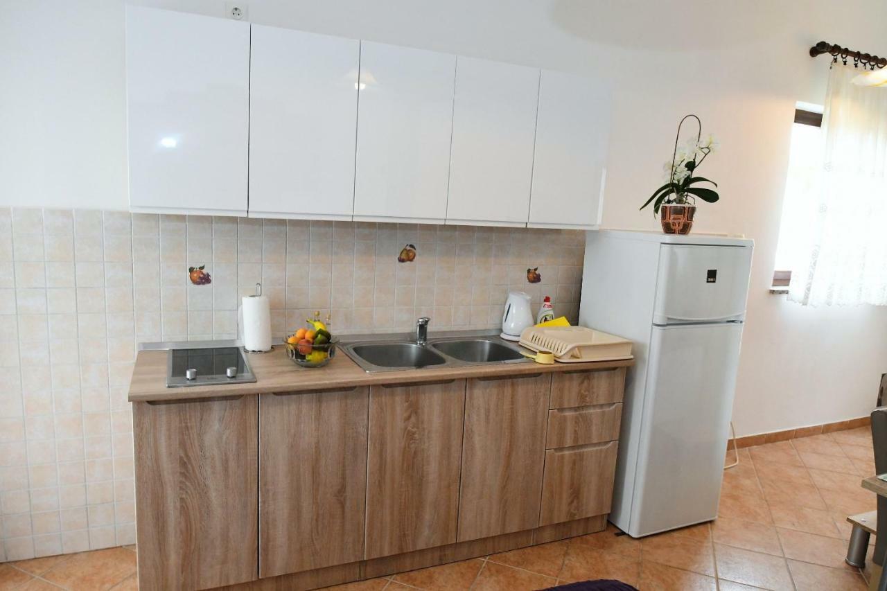 Marinici  Studio Apartman Kris מראה חיצוני תמונה